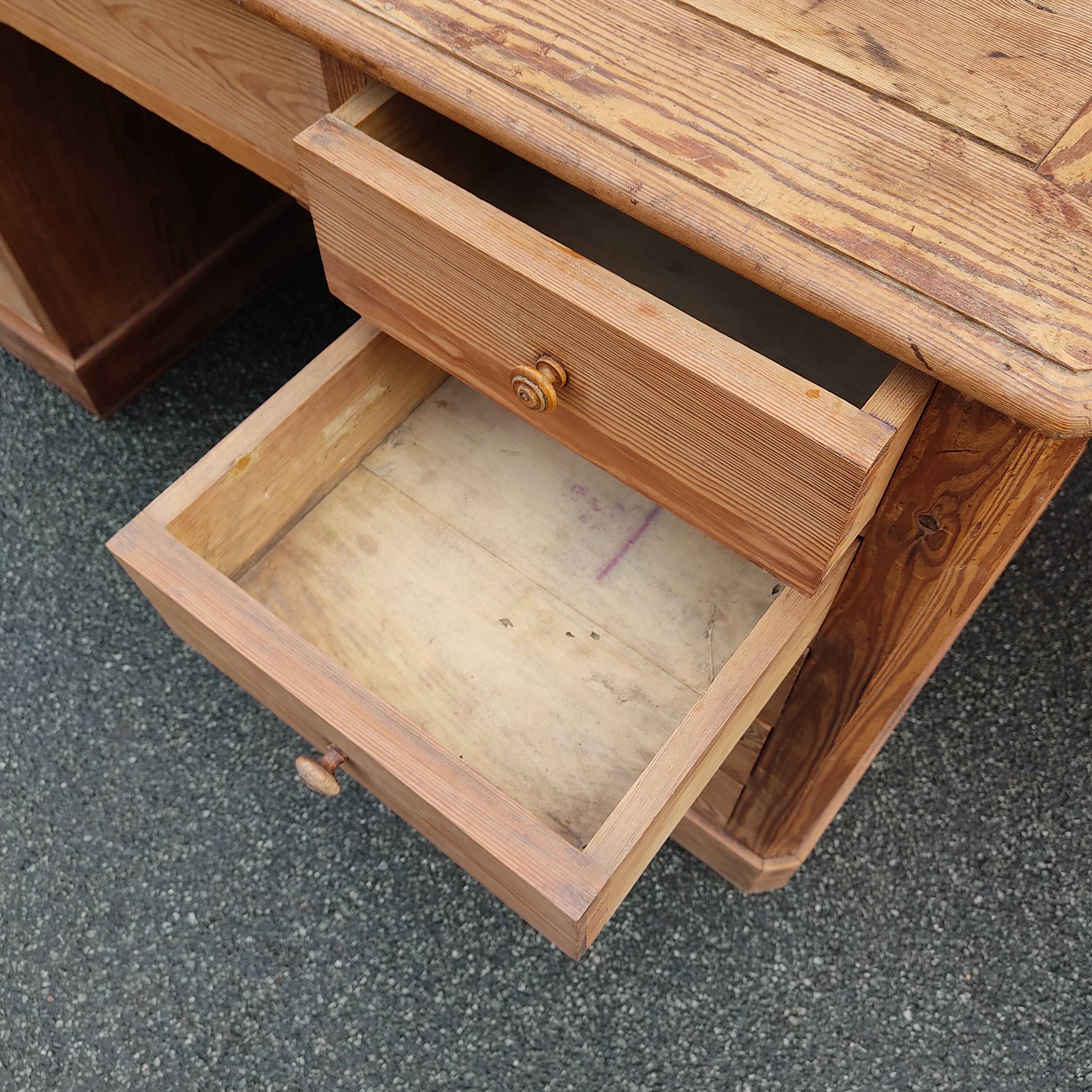 Desk/Furniture of trade