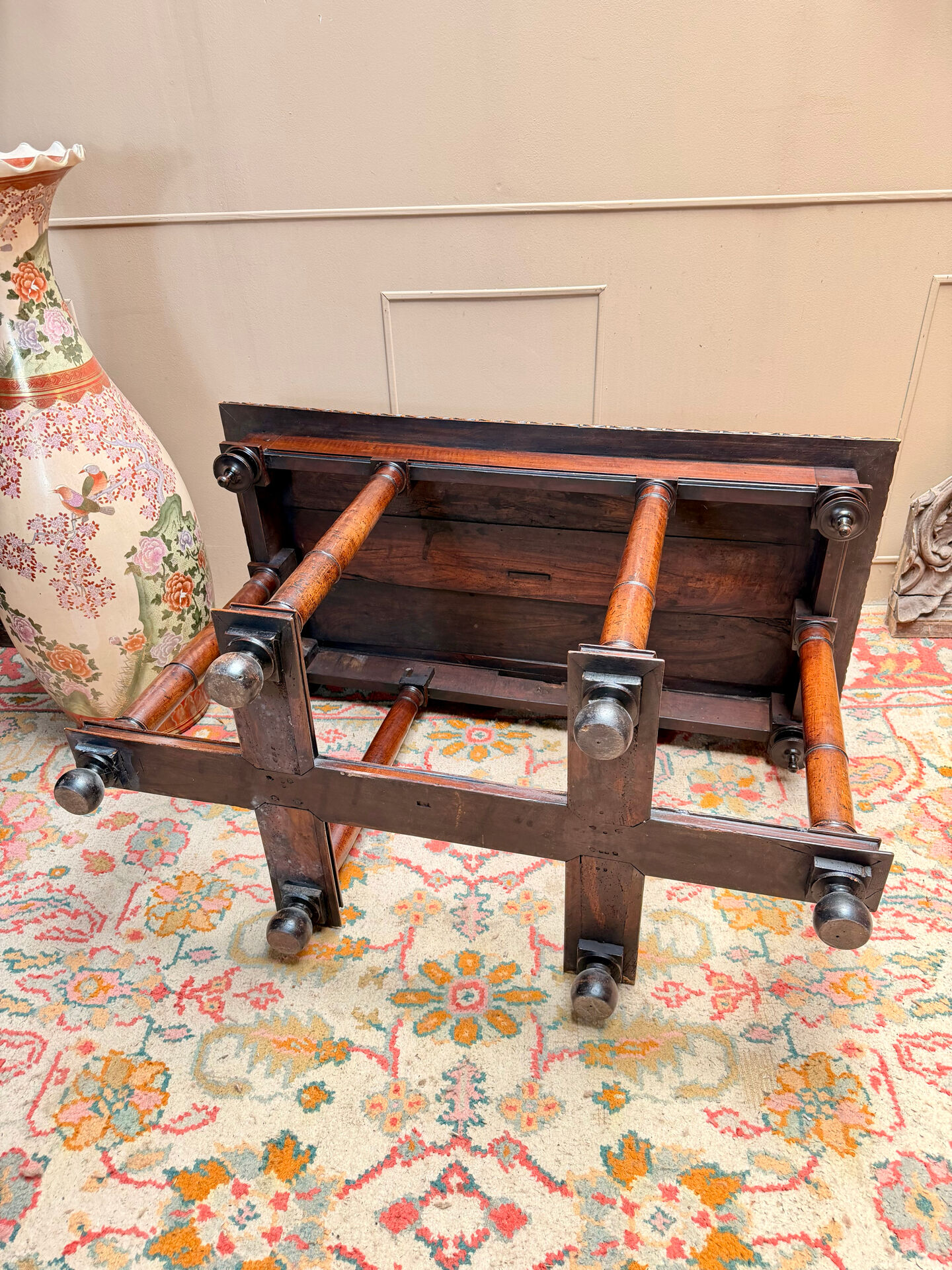 TABLE RENAISSANCE EN CROIX DE LORRAINE EN NOYER XVIII EME SIÈCLE