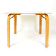 Table carrée en bois années 80