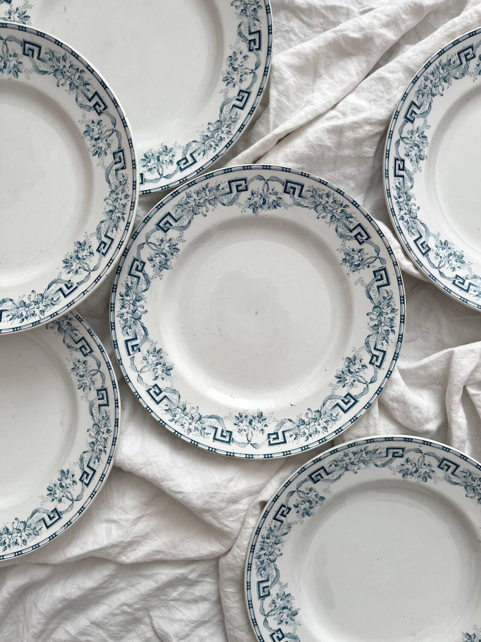 6 assiettes plates en terre de fer « Athènes » Saint Amand et Hamage