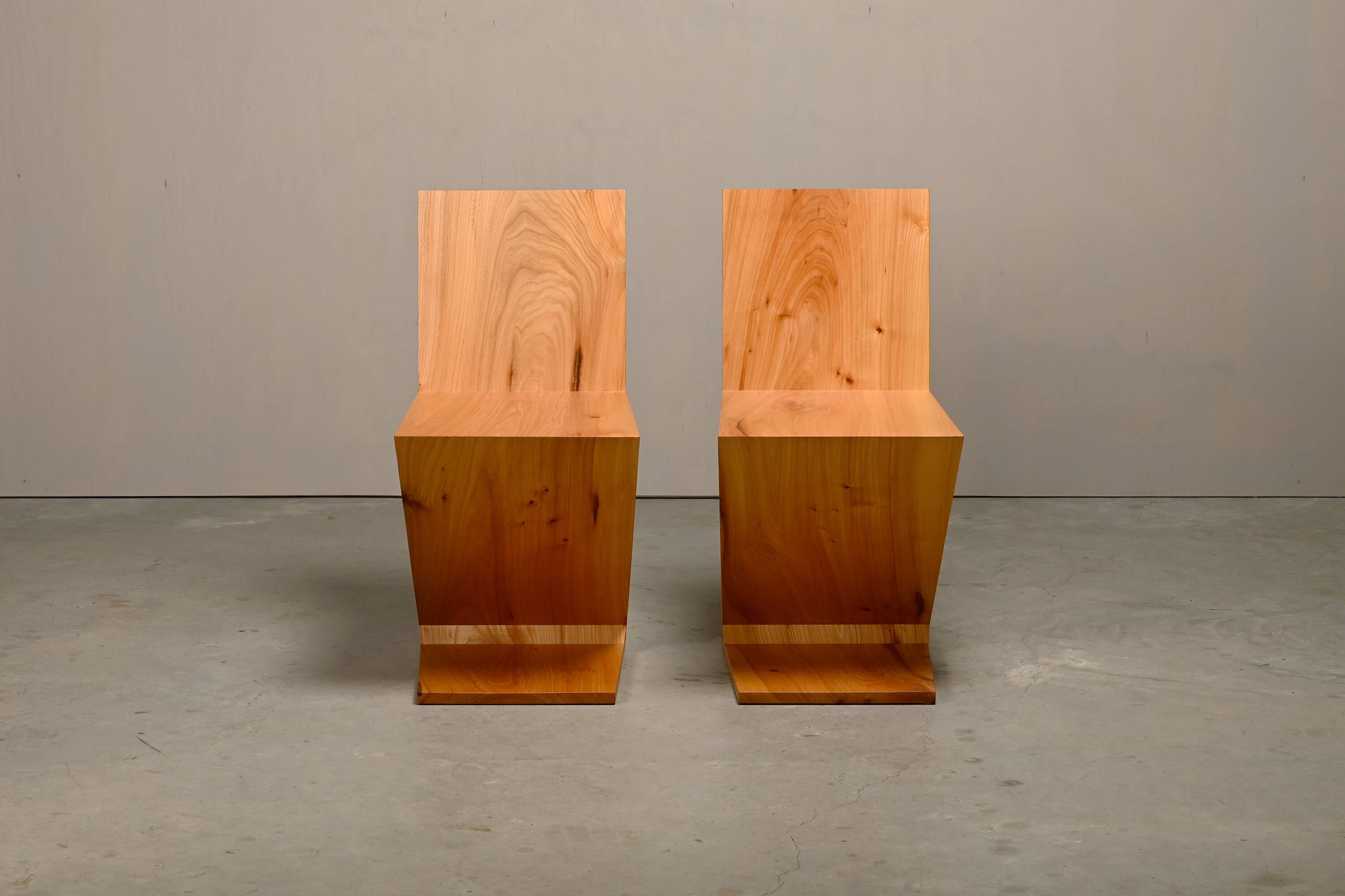 Zig Zag Chair after Gerrit Rietveld in solid Pine