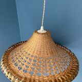Vintage rattan suspension