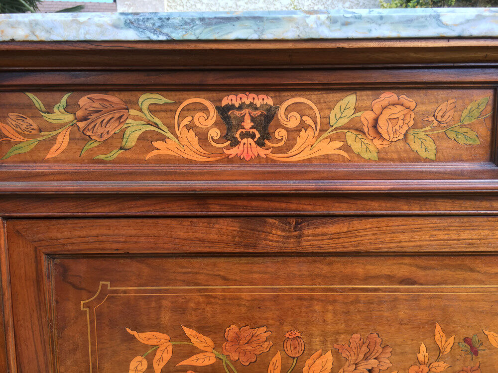 Commodity in Restaurant Style Marquetry - 19th century