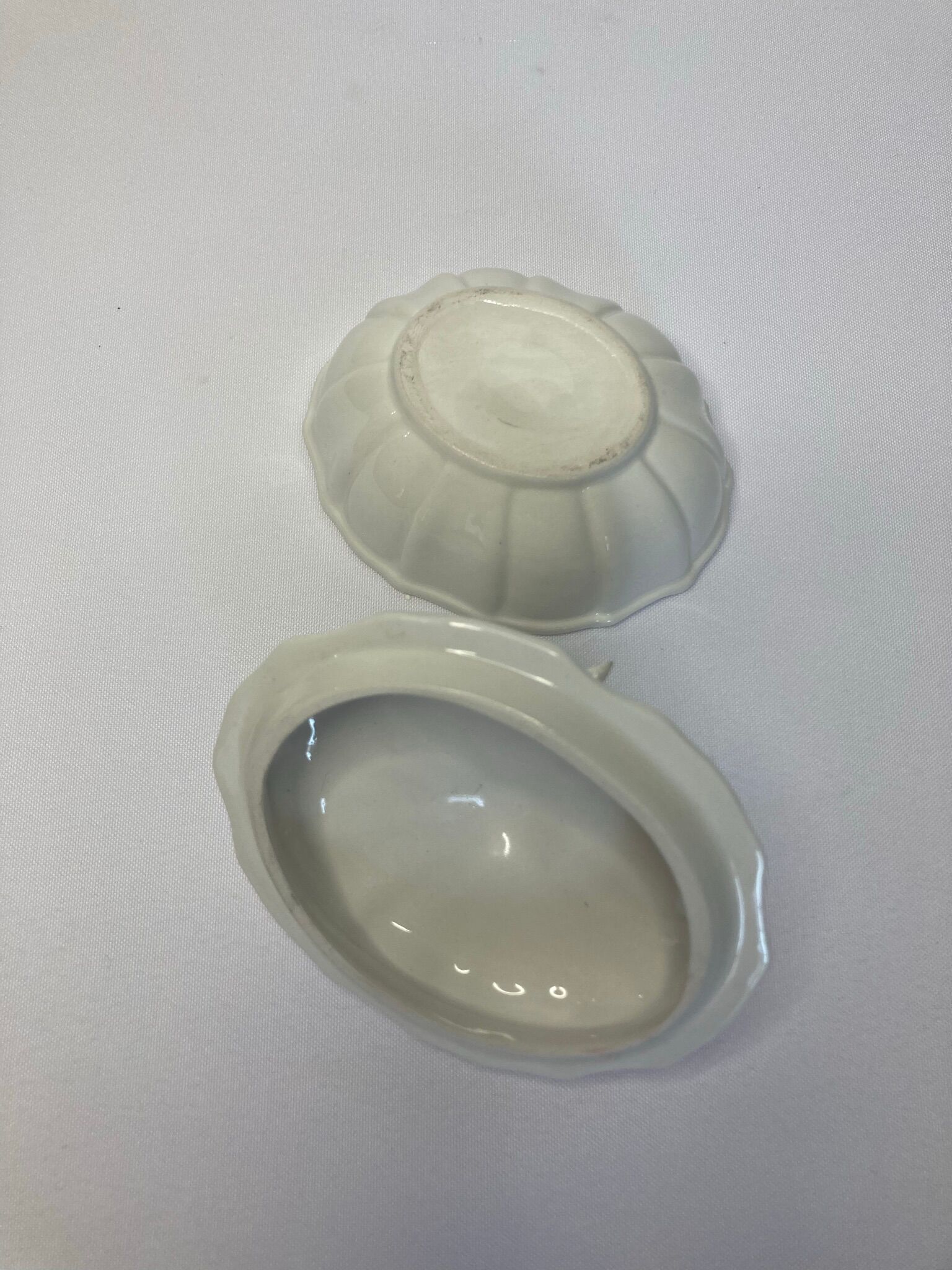 Old candy maker in white art nouveau slurry