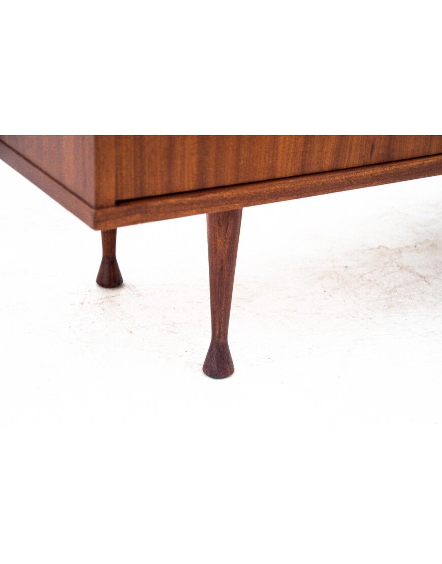 Commode, Pologne, années 1960. Après rénovation.
