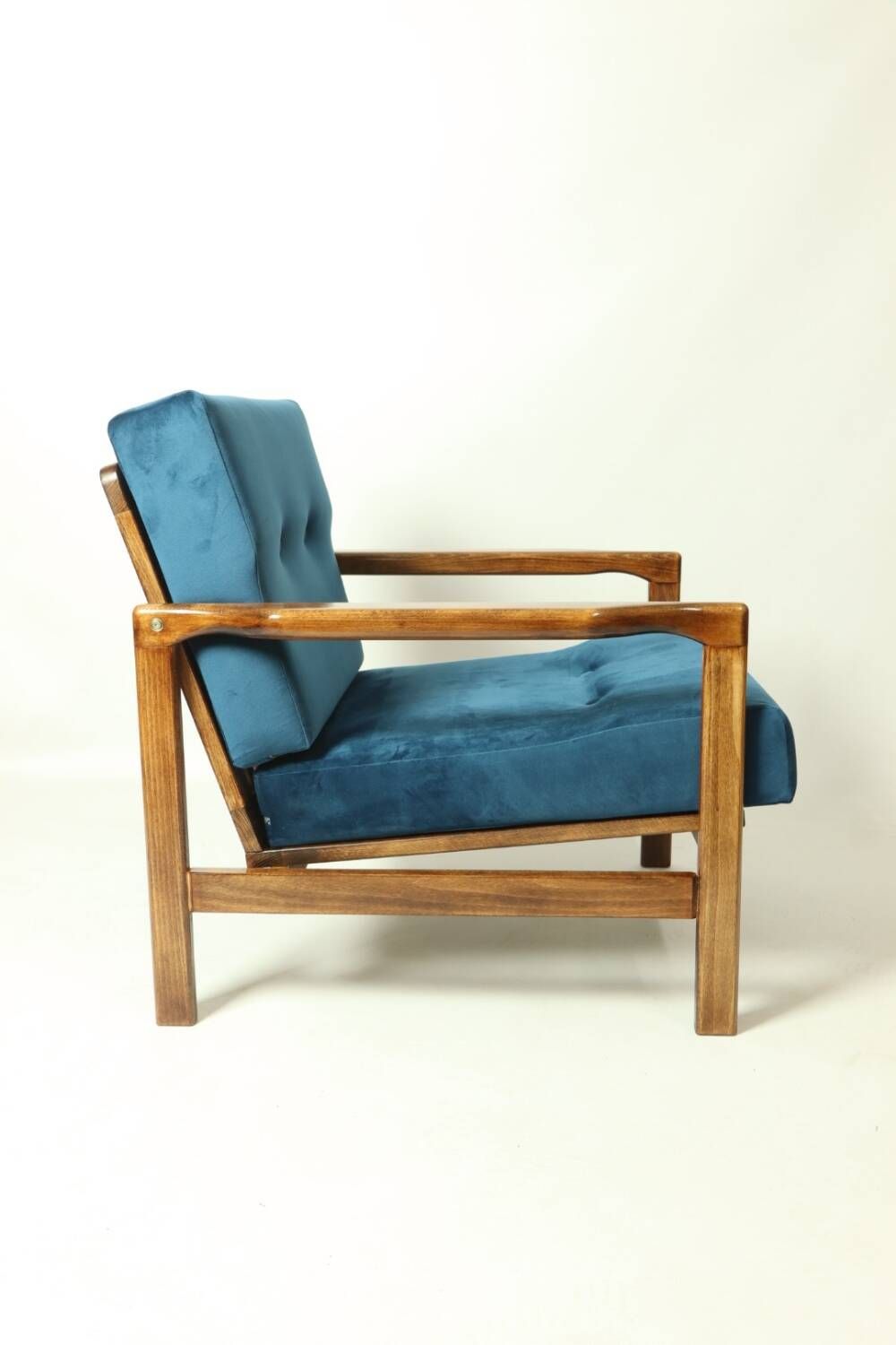 Fauteuil scandinave bleu marine velvet 1965  Z. Baczyk design chaise de salon