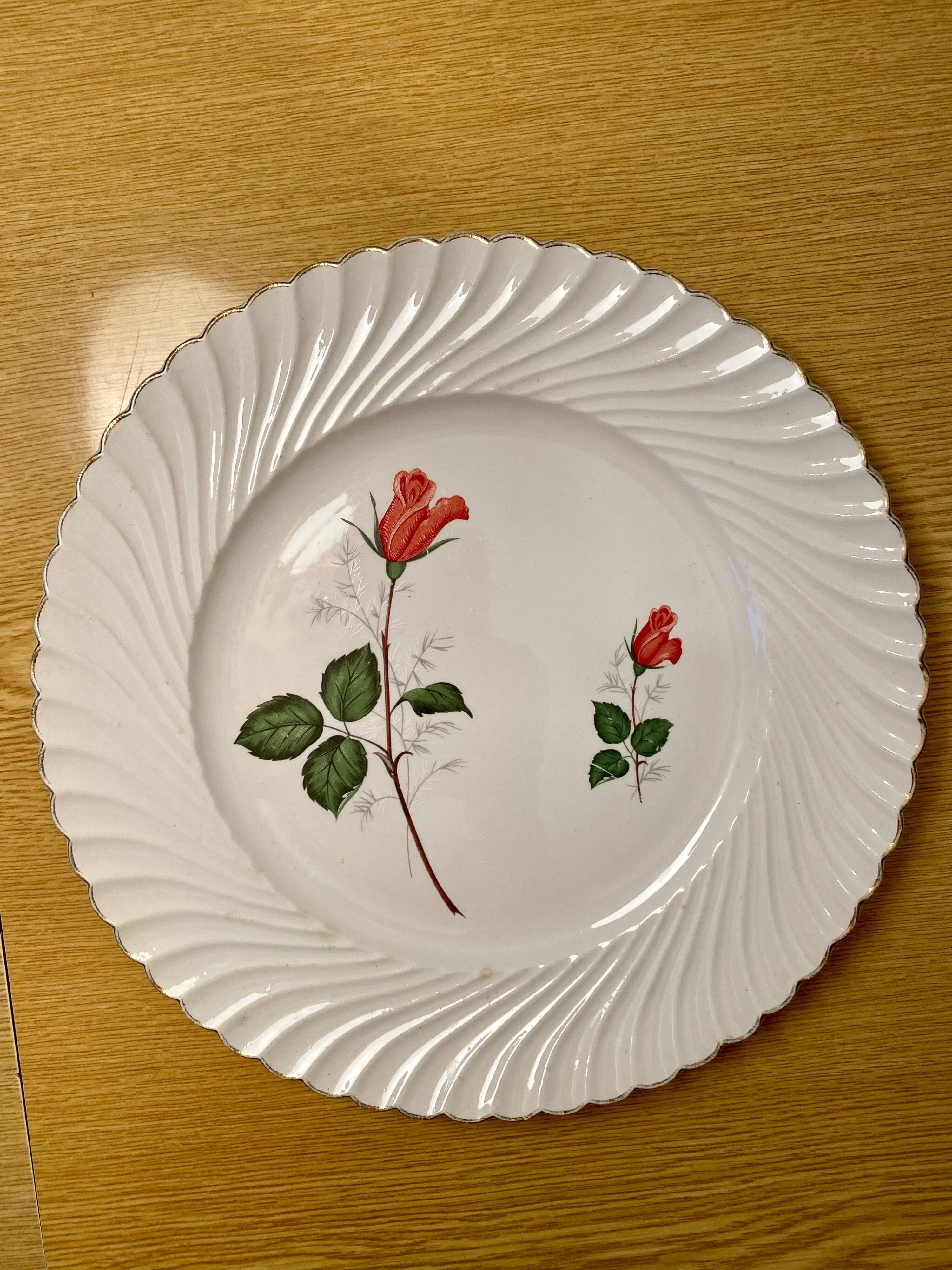 Luneville with Roses serving dishes set