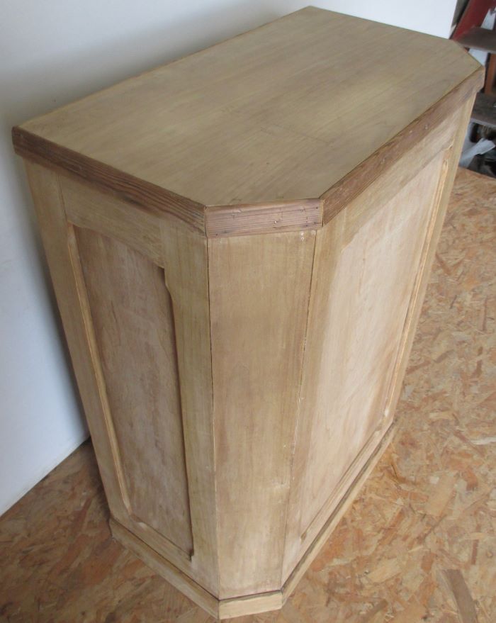 Wooden counter