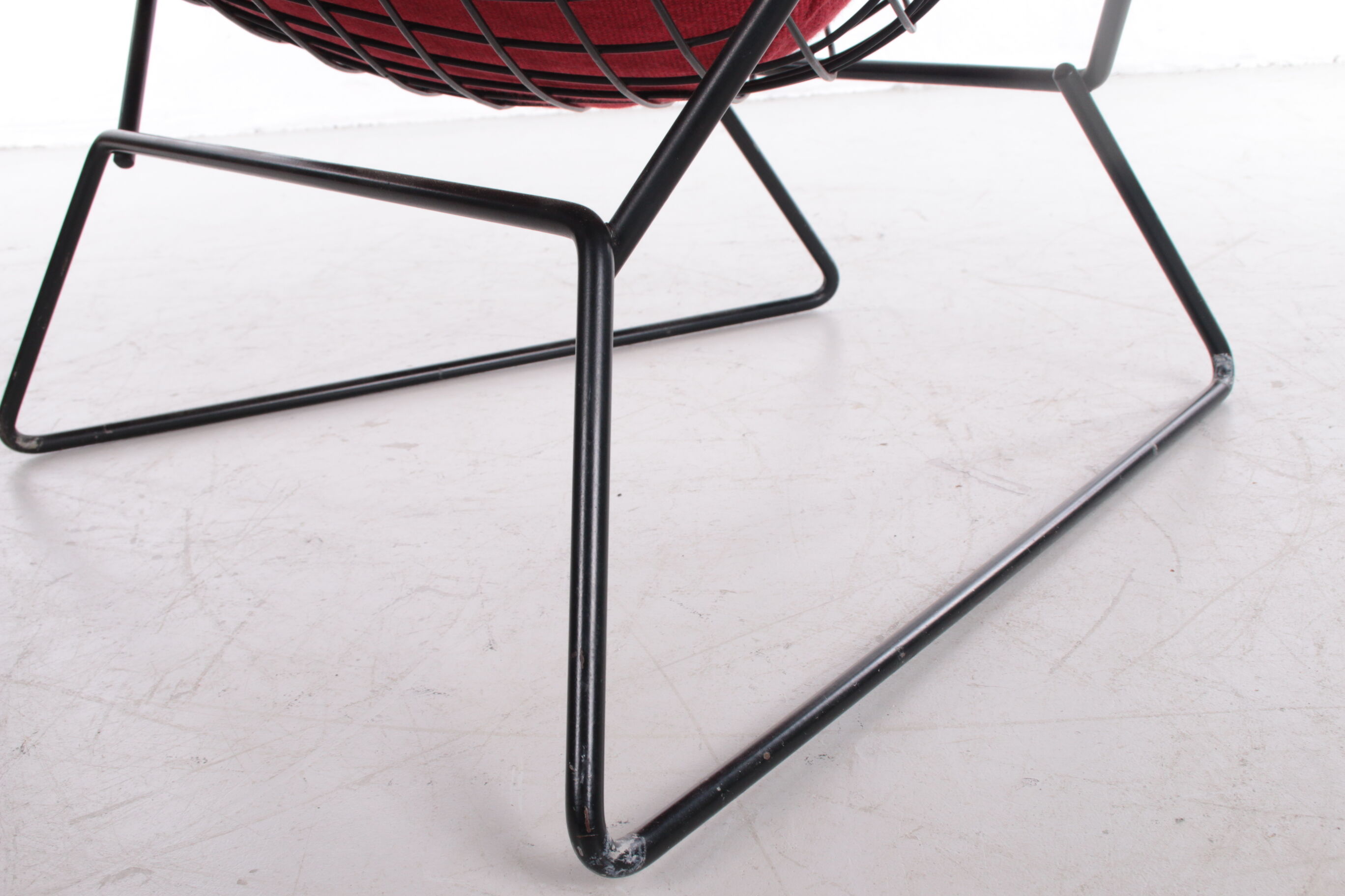 Design Harry bertoia for Knoll, Model Bird Armchair with Ottoman, 1980s