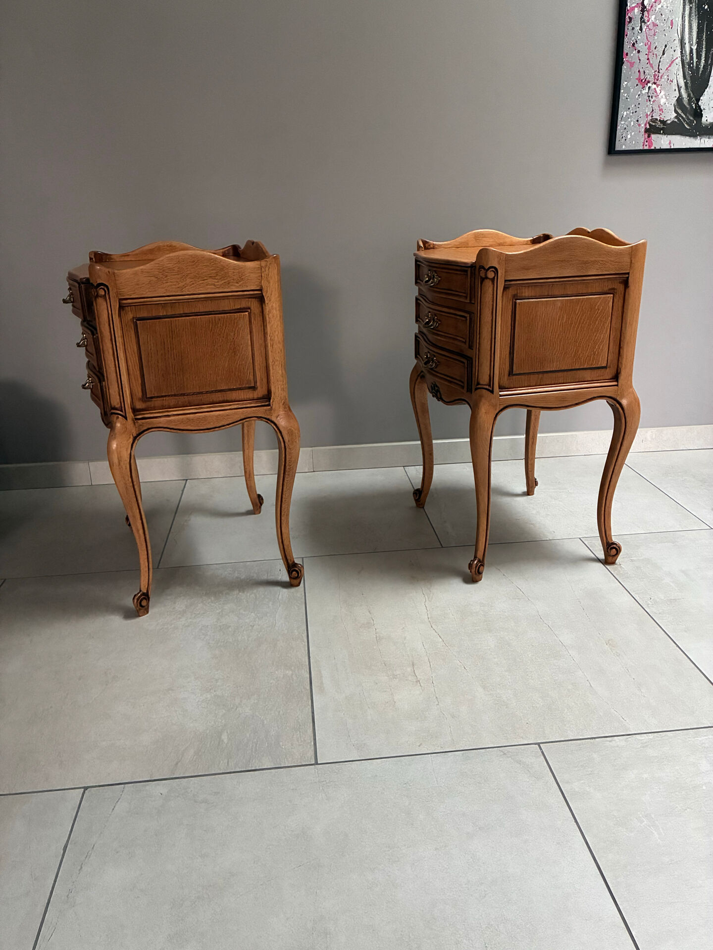 Bedside table