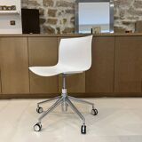 4 Cataifa 46 office chairs by Arper
