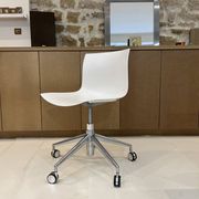 4 Cataifa 46 office chairs by Arper