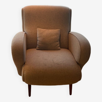 Grey scandinavian club armchair