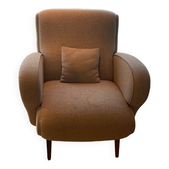 Grey scandinavian club armchair