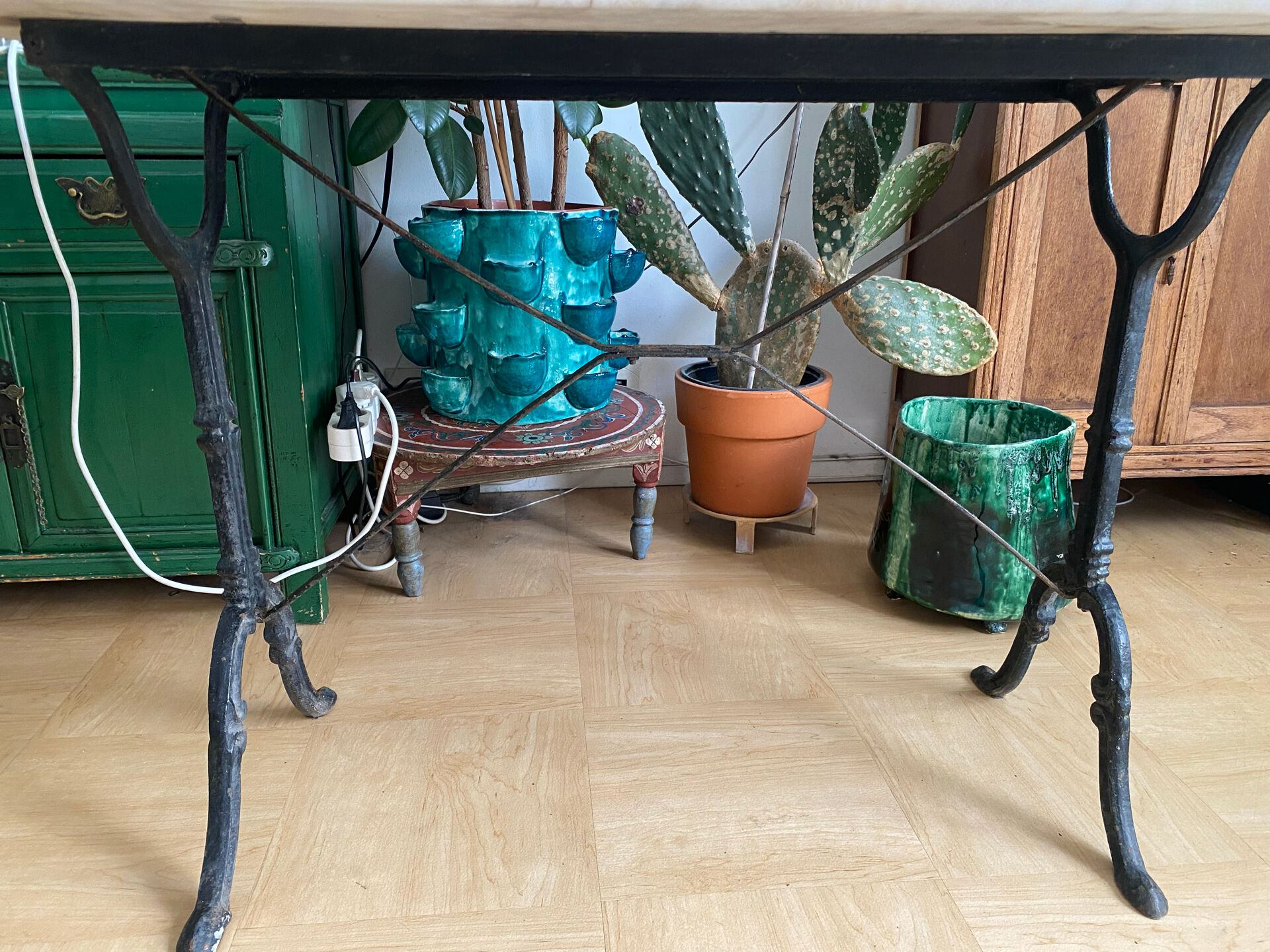 Bistro table in marble