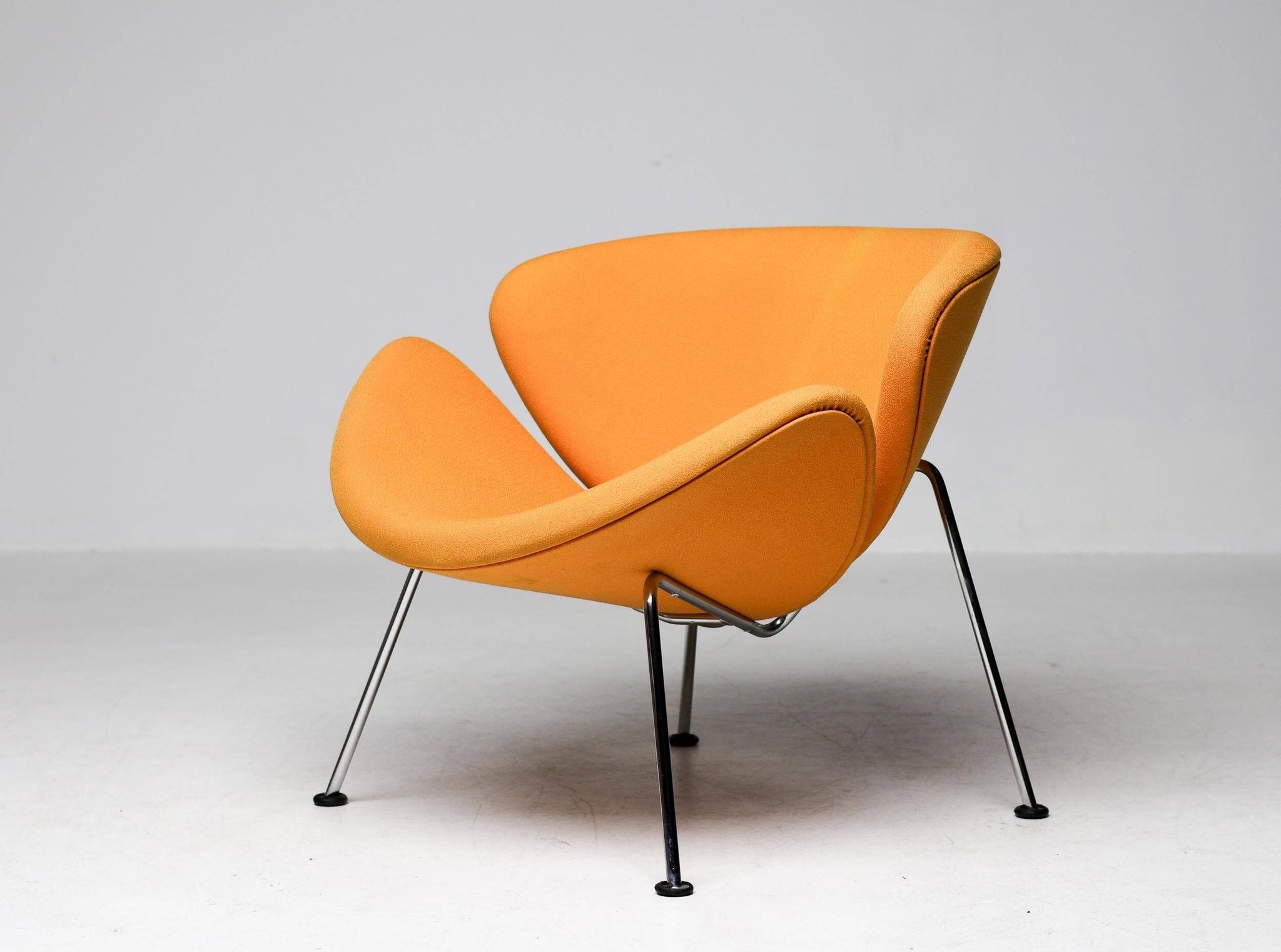 Orange slice armchair by Pierre Paulin