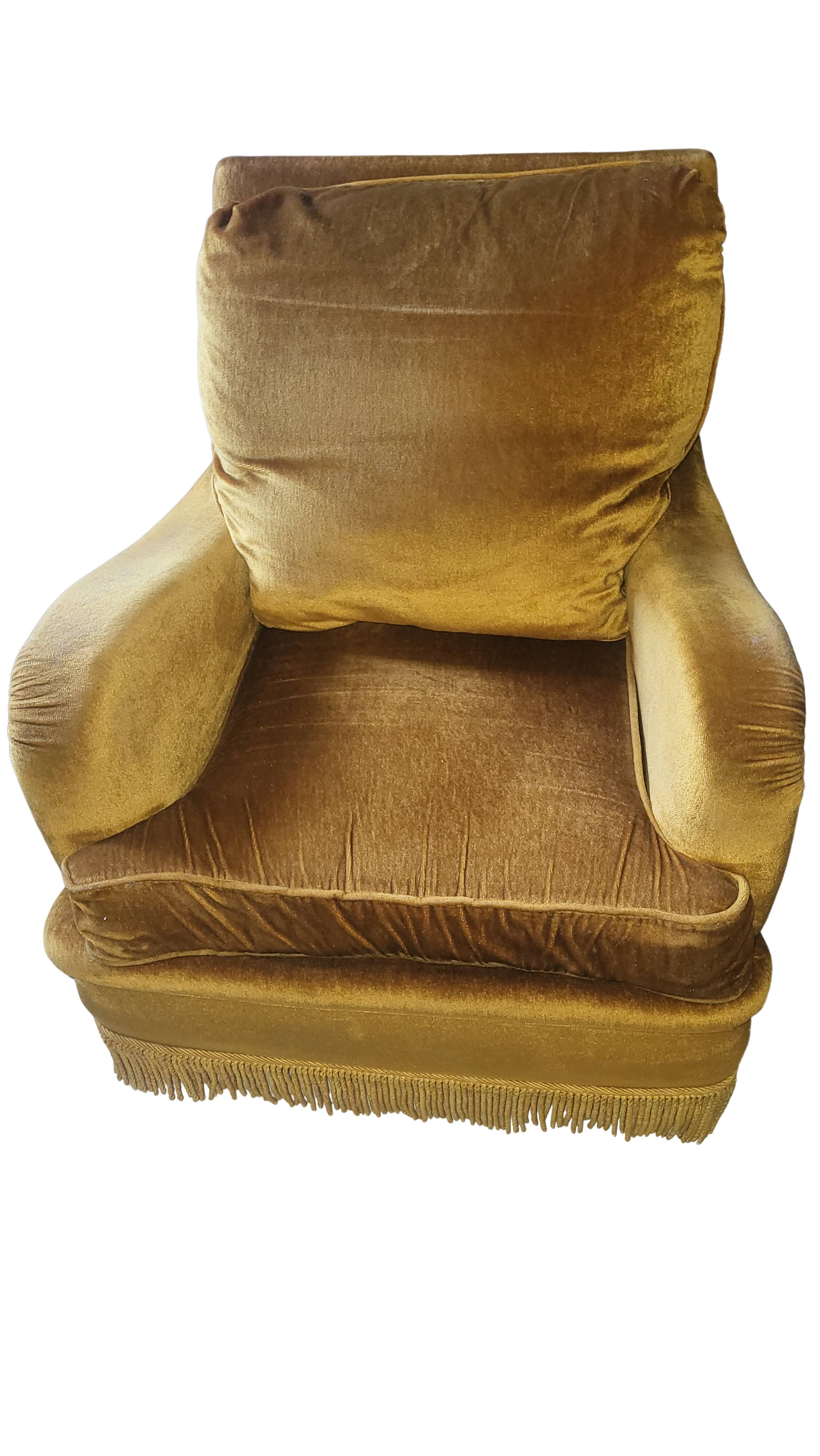 Pair of vintage gold velvet armchairs - excellent condition