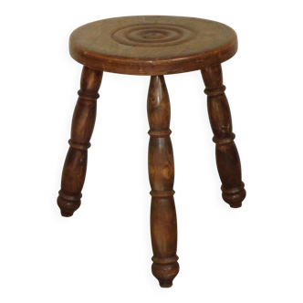 Vintage French Handmade Wood Milk Stool 3 Spindle Legs Bullseye Seat 5311