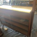 Bar en bois fruitier