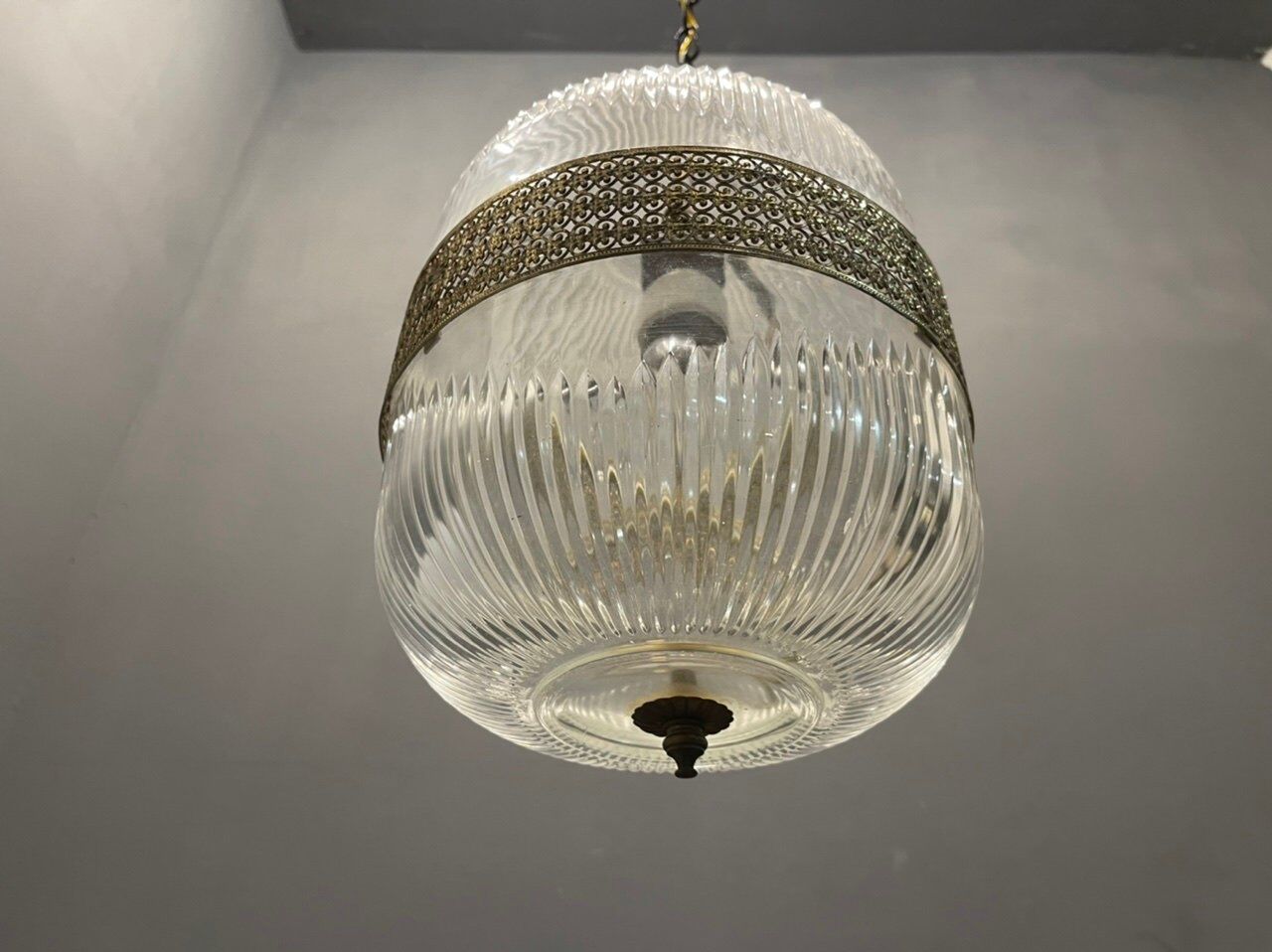 Vintage italian glass light pendant lamps, set of 2