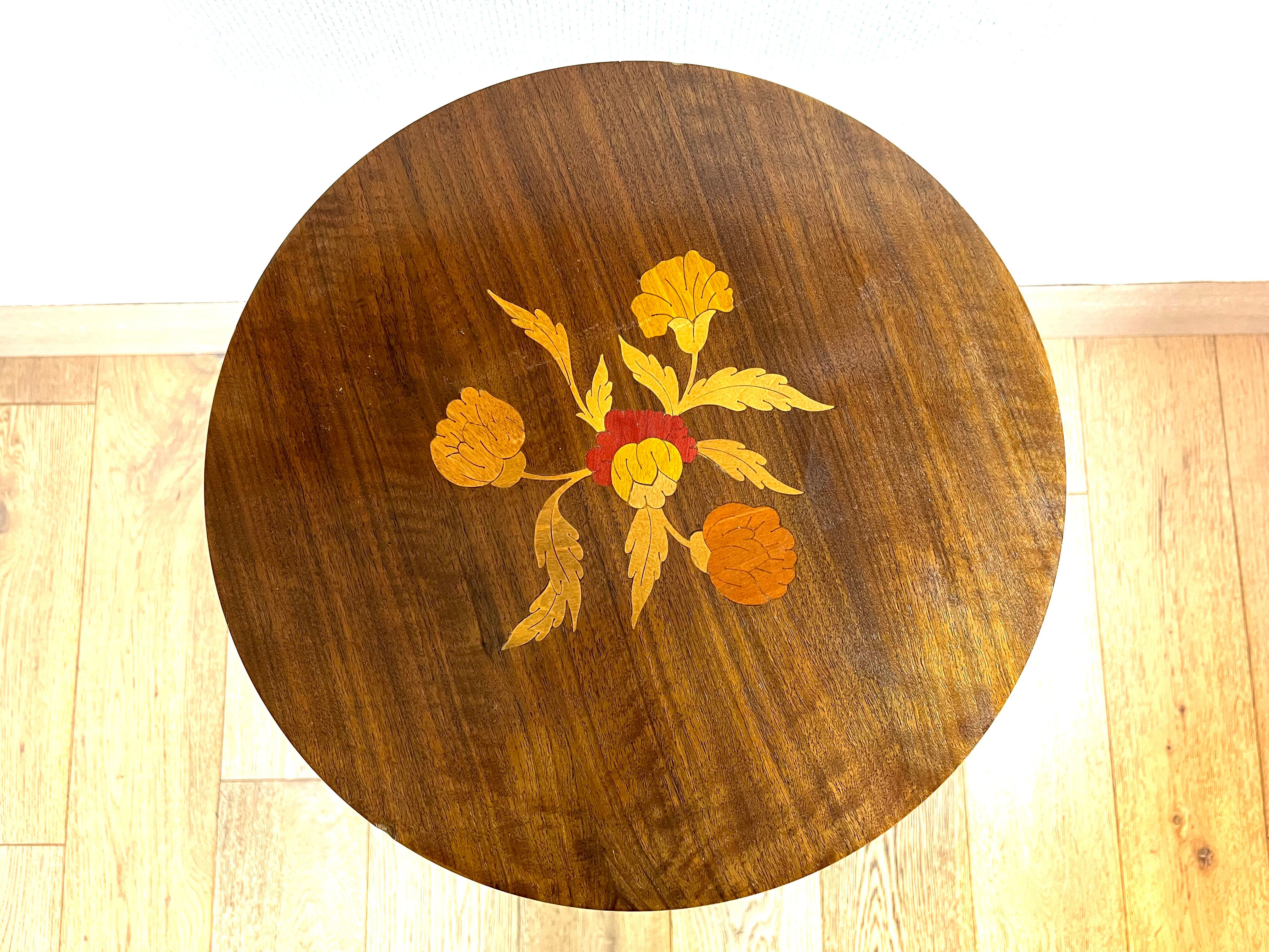 Wooden pedestal table decor flower or bedside side table