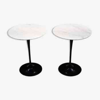 A pair of side tables by Eero Saarinen for Knoll