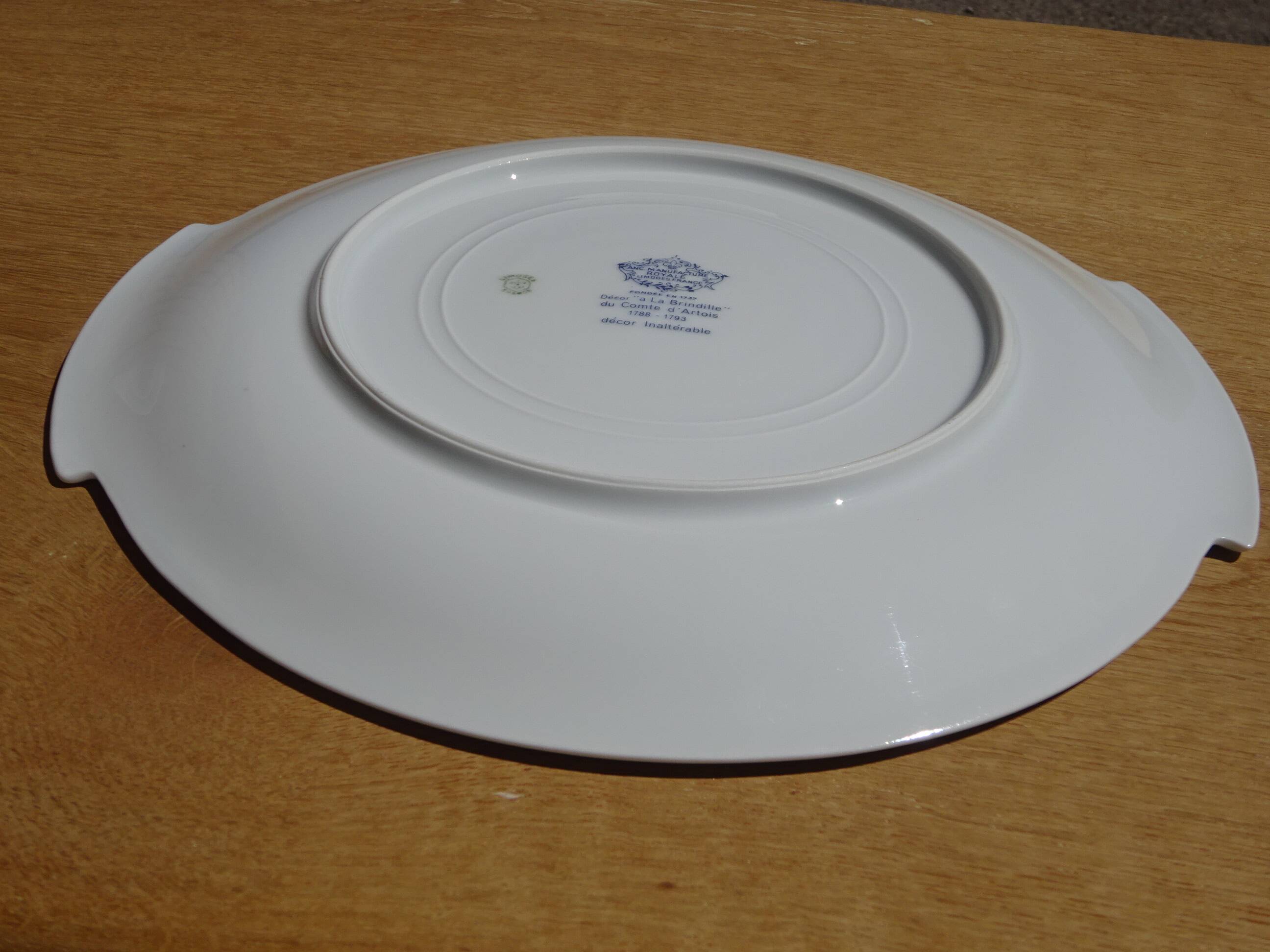 Dessert service, 13 pieces in Limoges porcelain, Bernardaud