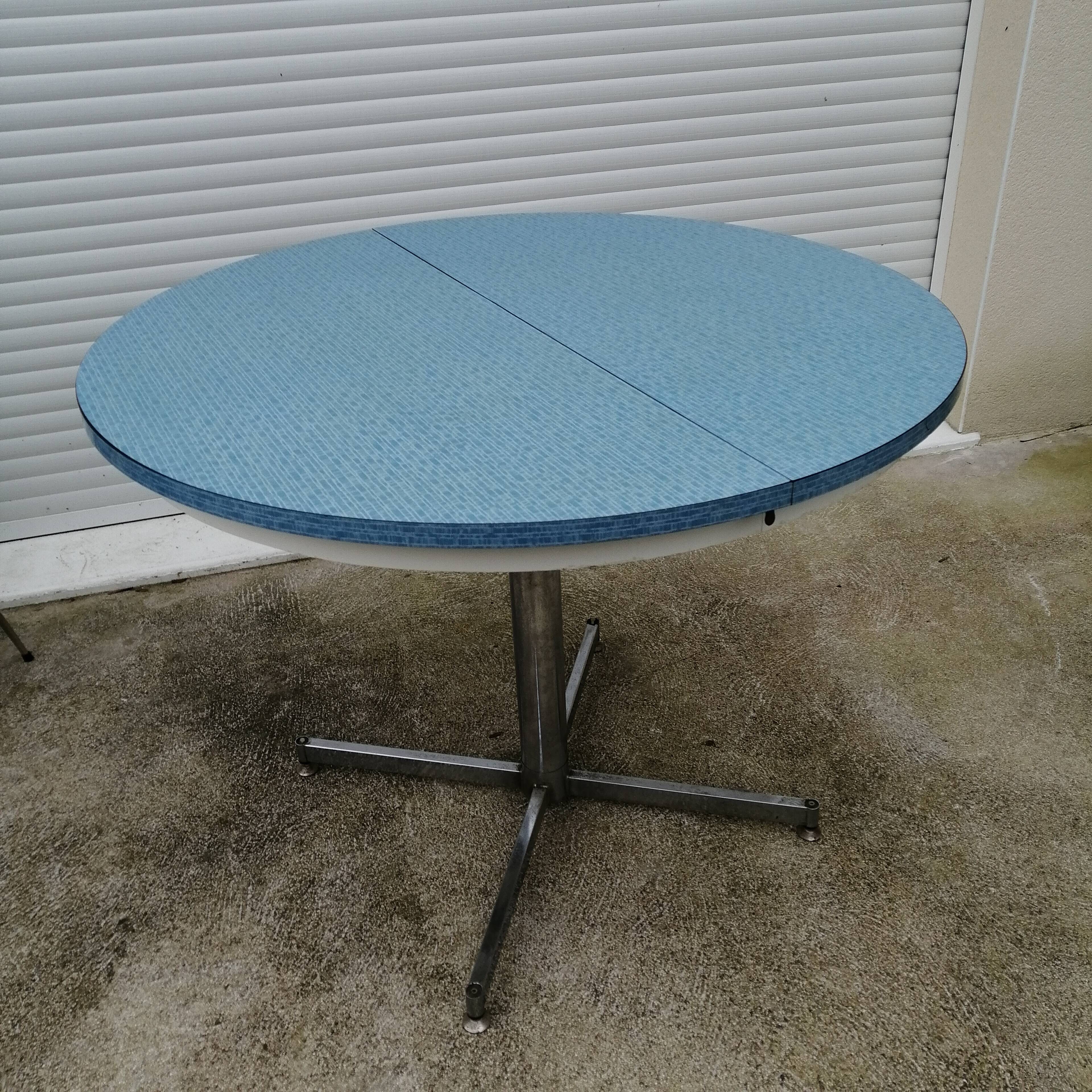 Formica round table 60s/70s