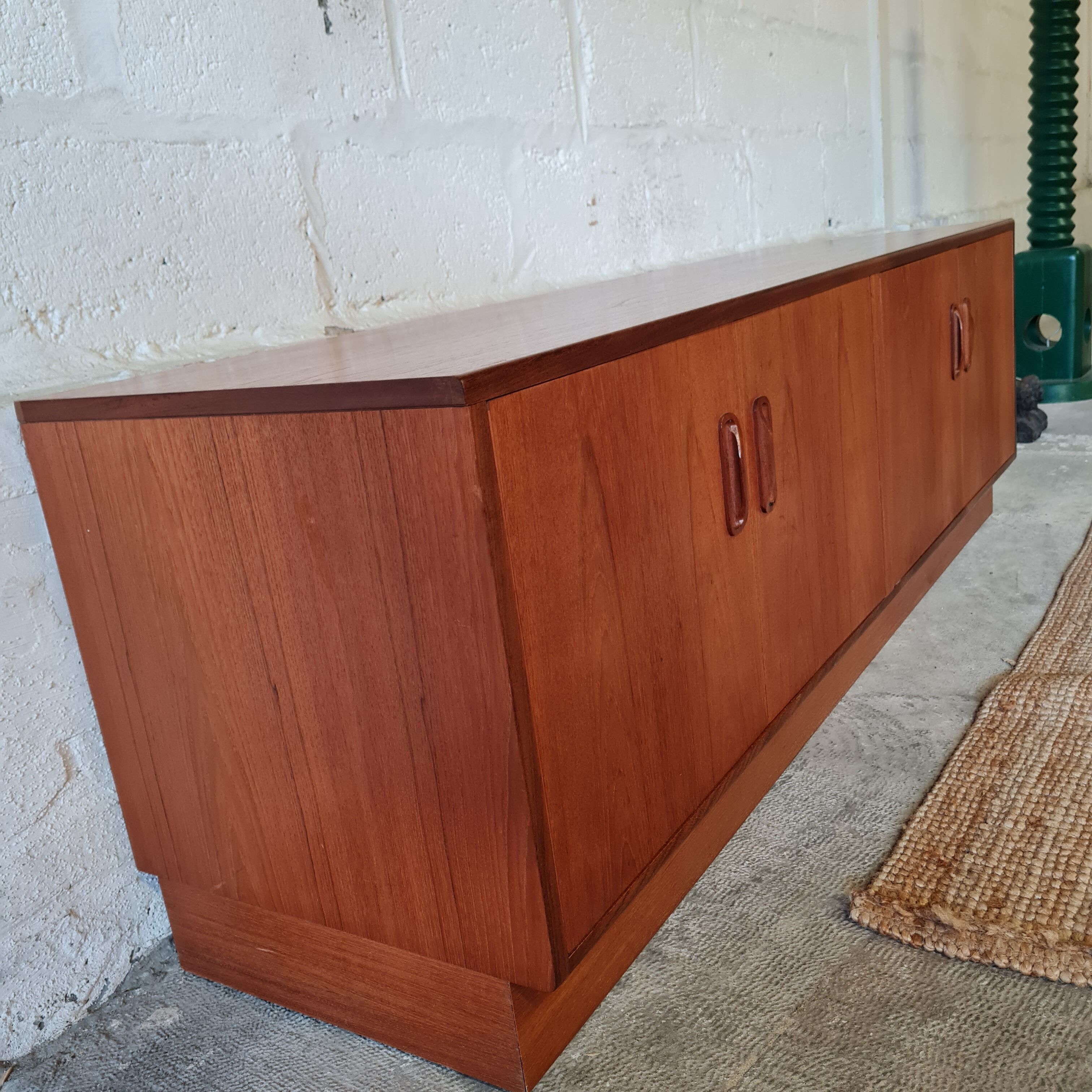 Teak sideboard G-Plan from the 70s