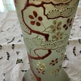 Vase en verre émaillé ancien