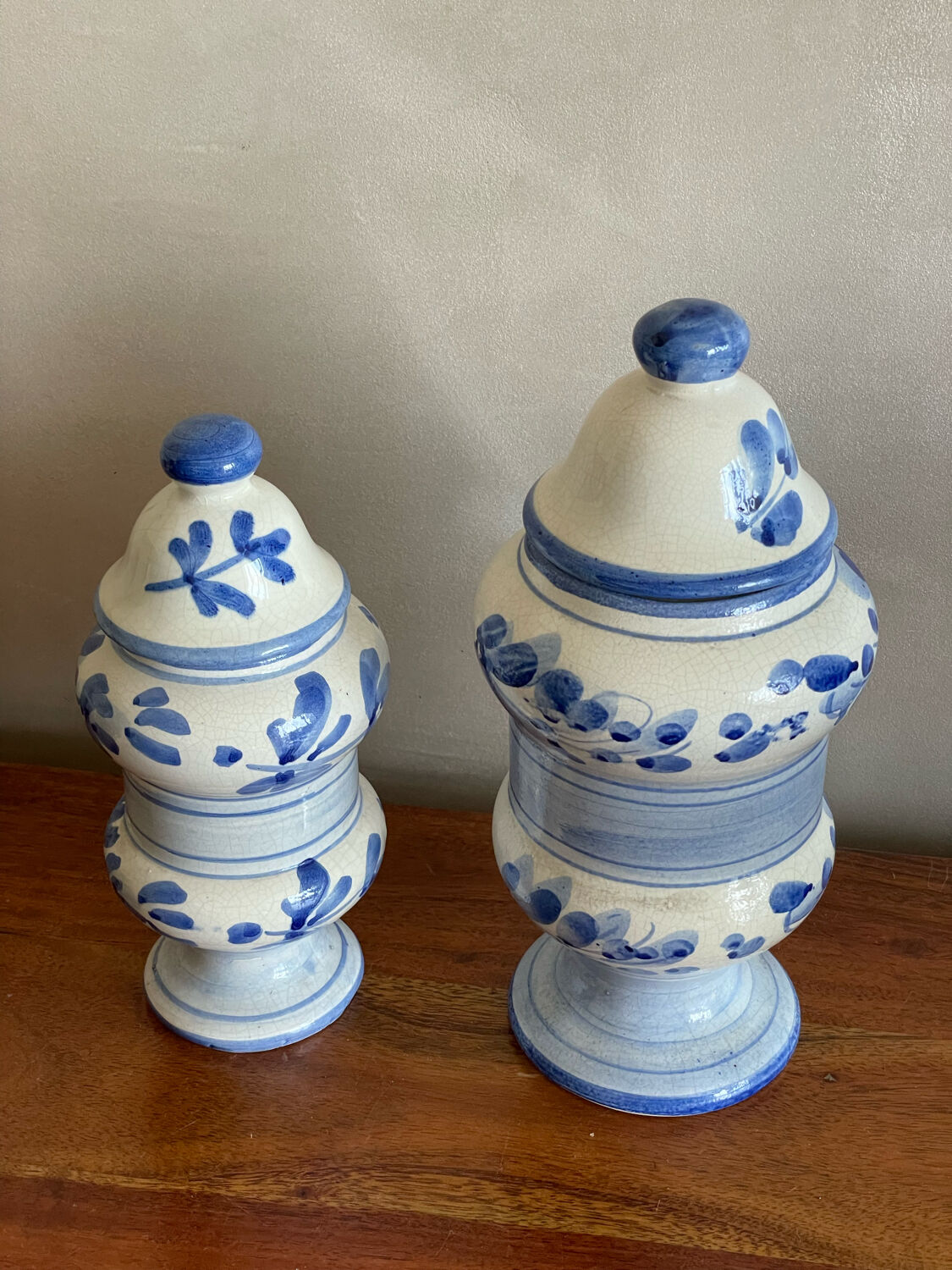 2 pots apothecary linden mint