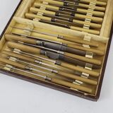 Service 21 knives handle bakelite steel blade