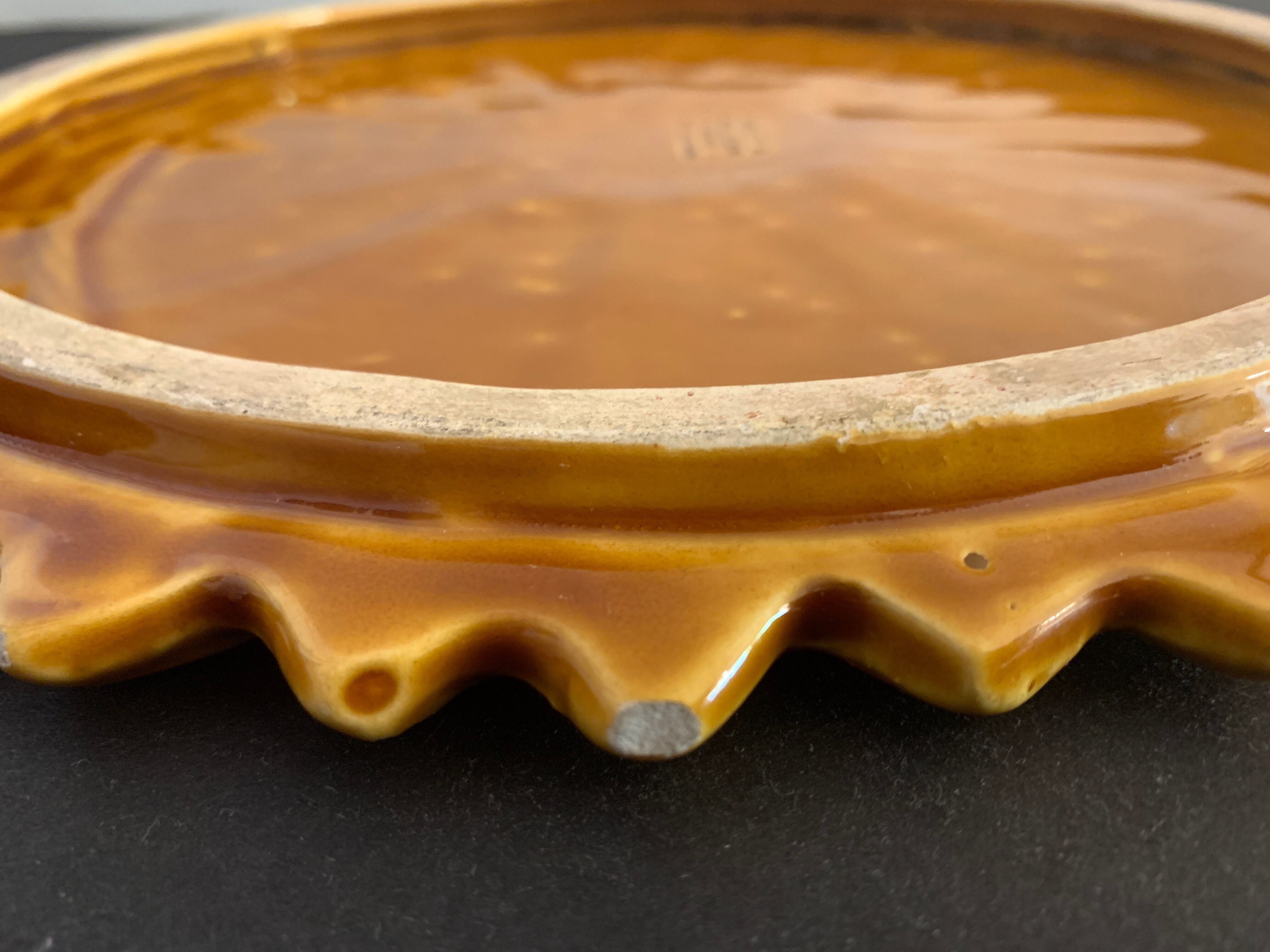 Underside Vallauris Aegitna, Saltalamacchia, sunflower model