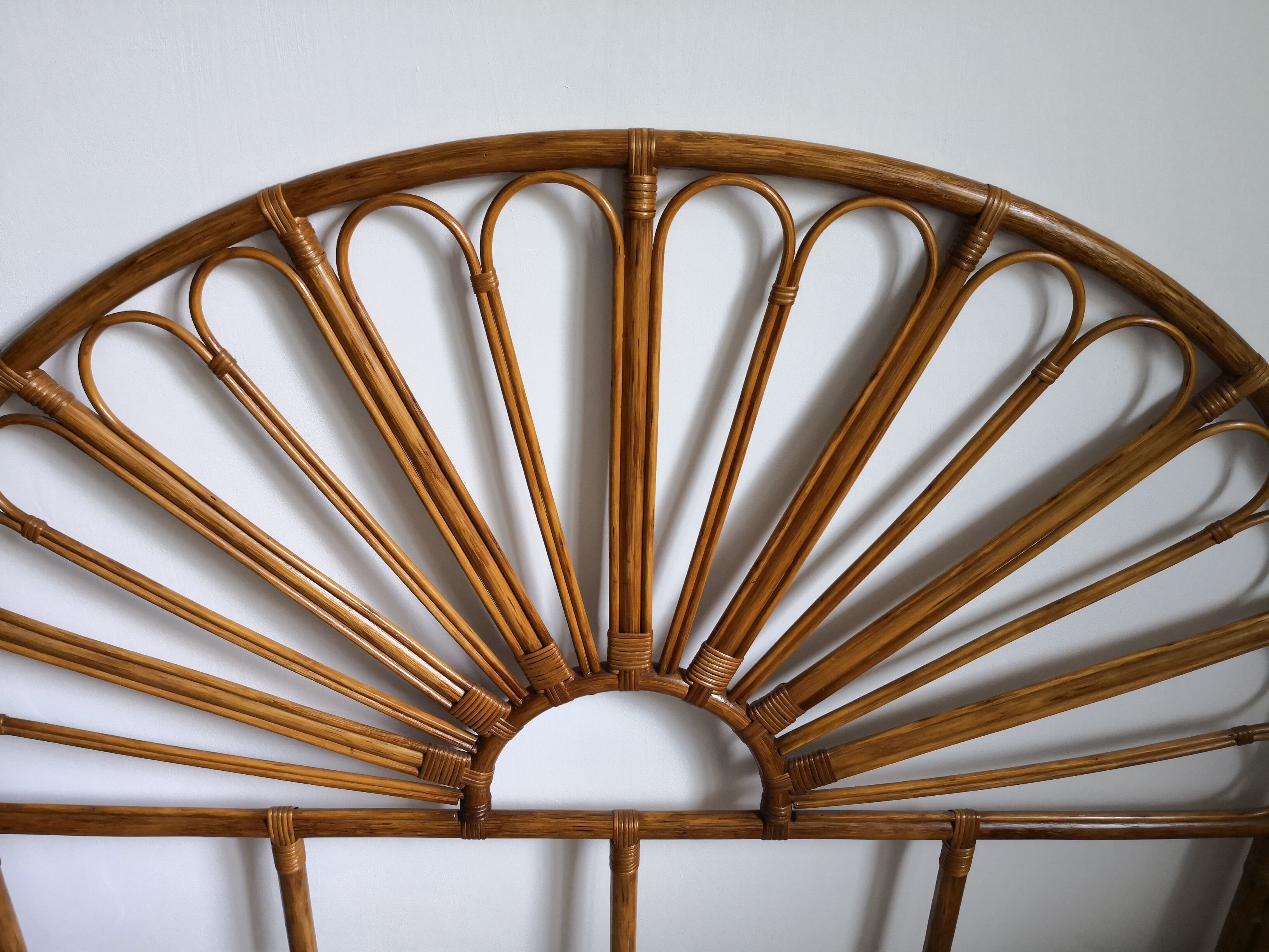 Rattan headboard 2 people