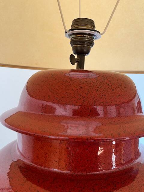 Lampe à poser en céramique rouge