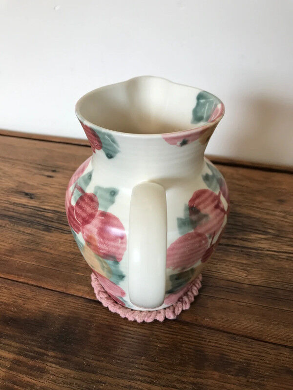 Vintage pitcher Ben Thomas, England