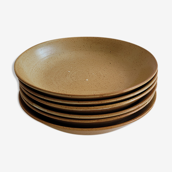 Set of 6 hollow sandstone plates