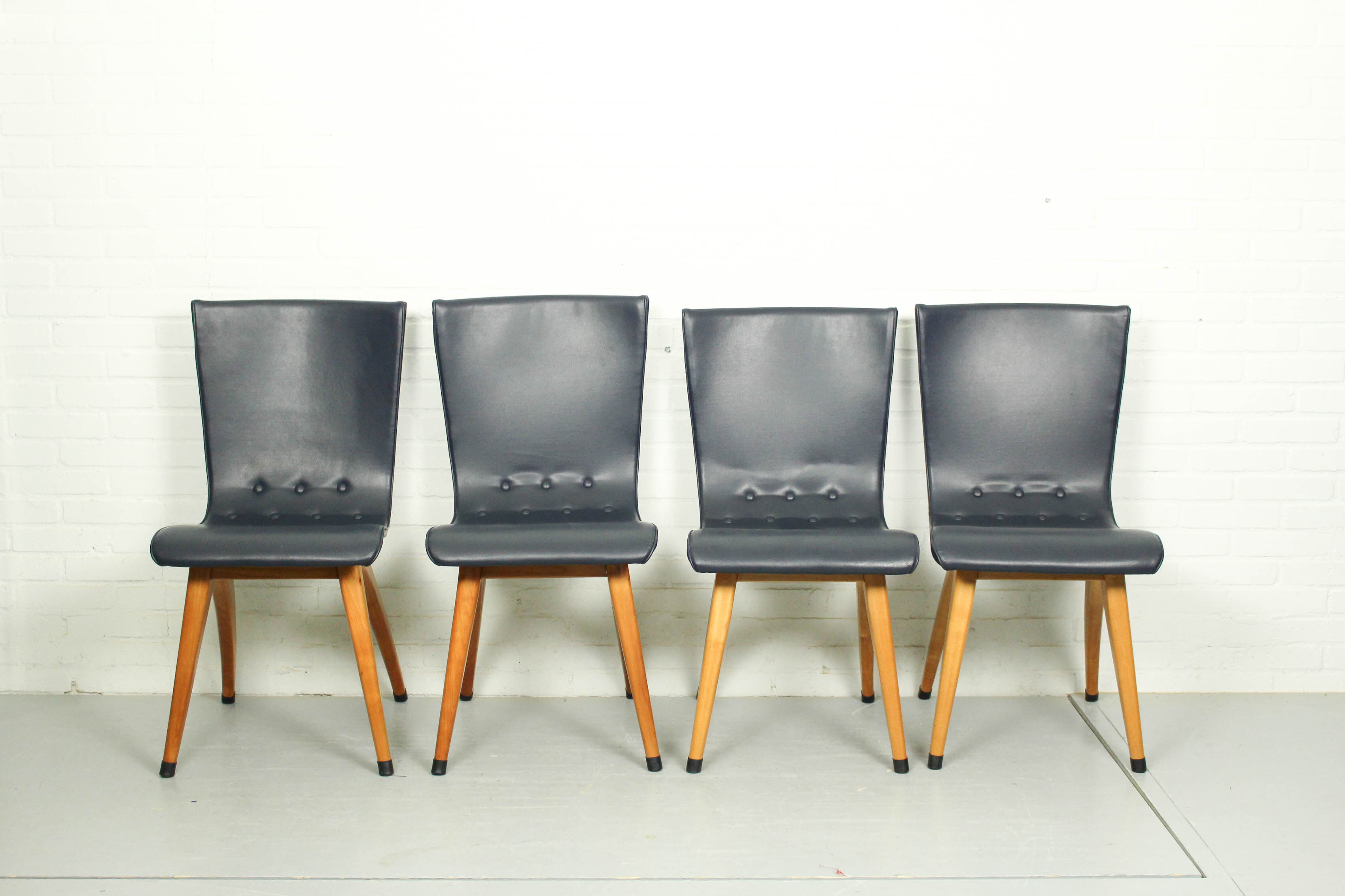 Set of 6 Cor van Os leatherette dining chair model Swing, 1960s
