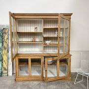 Bibliothèque vitrée 1930