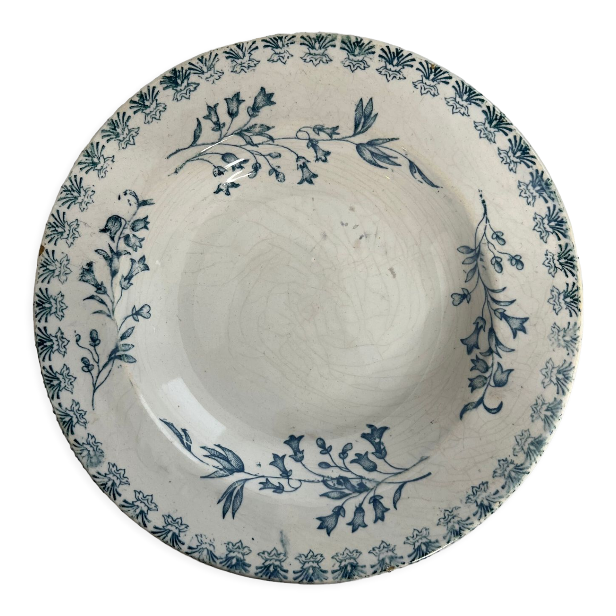Grigny opaque porcelain