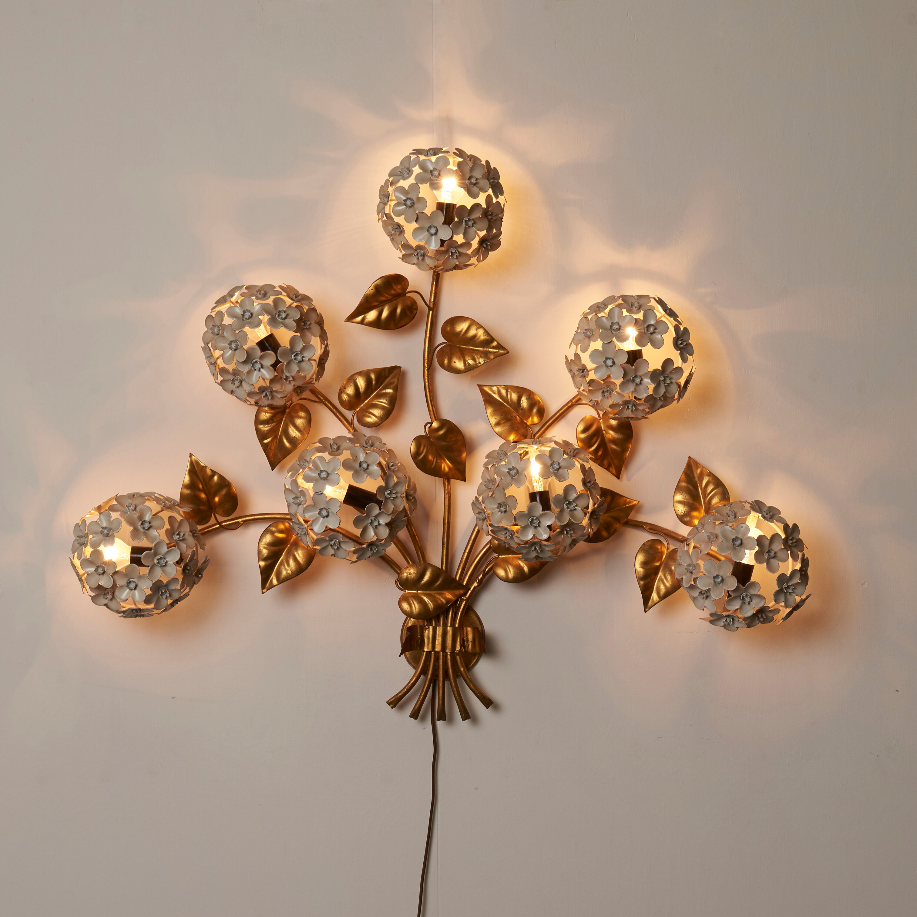 Vintage hydrangea wall lamp, 1950s