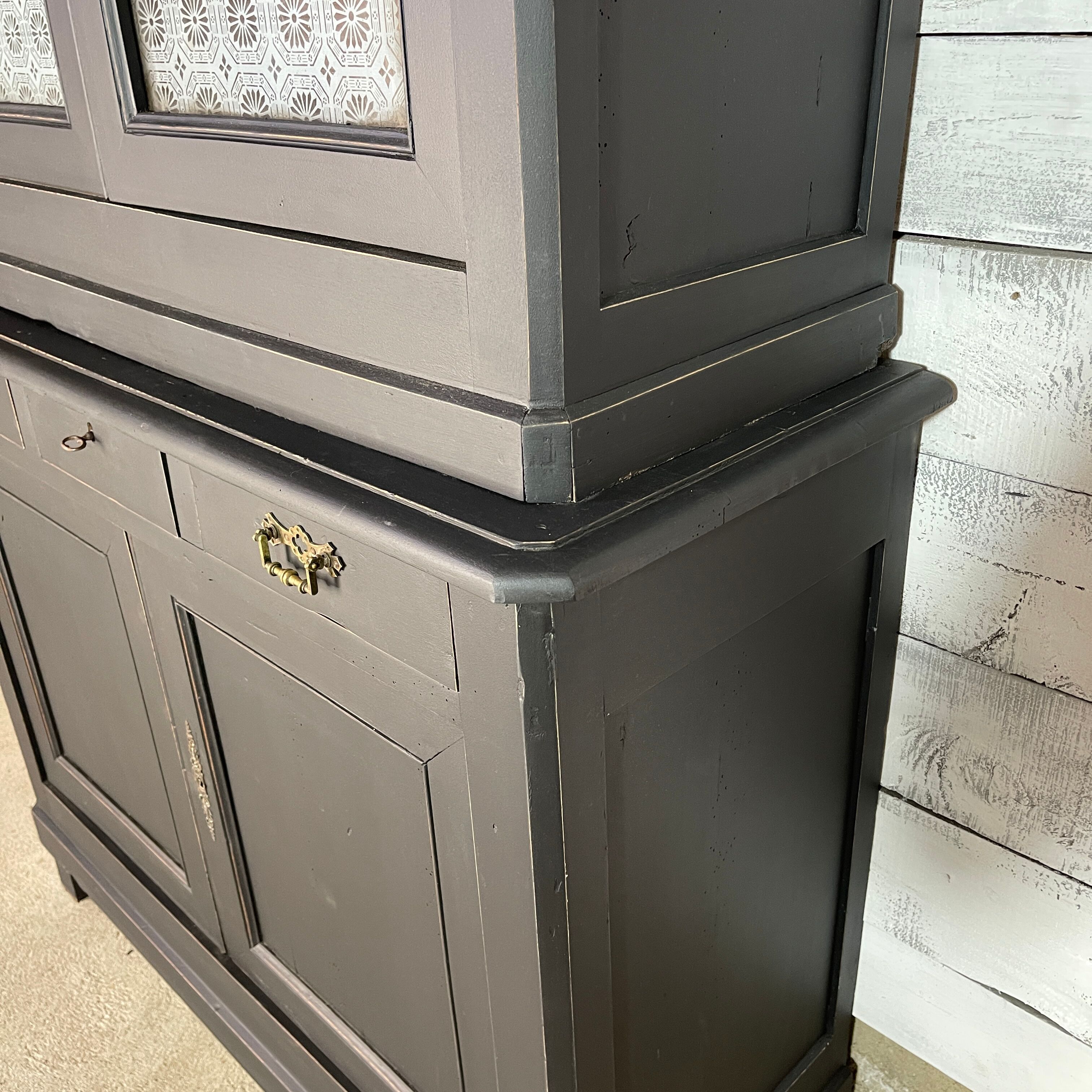 Vaisselier early XX th black patina