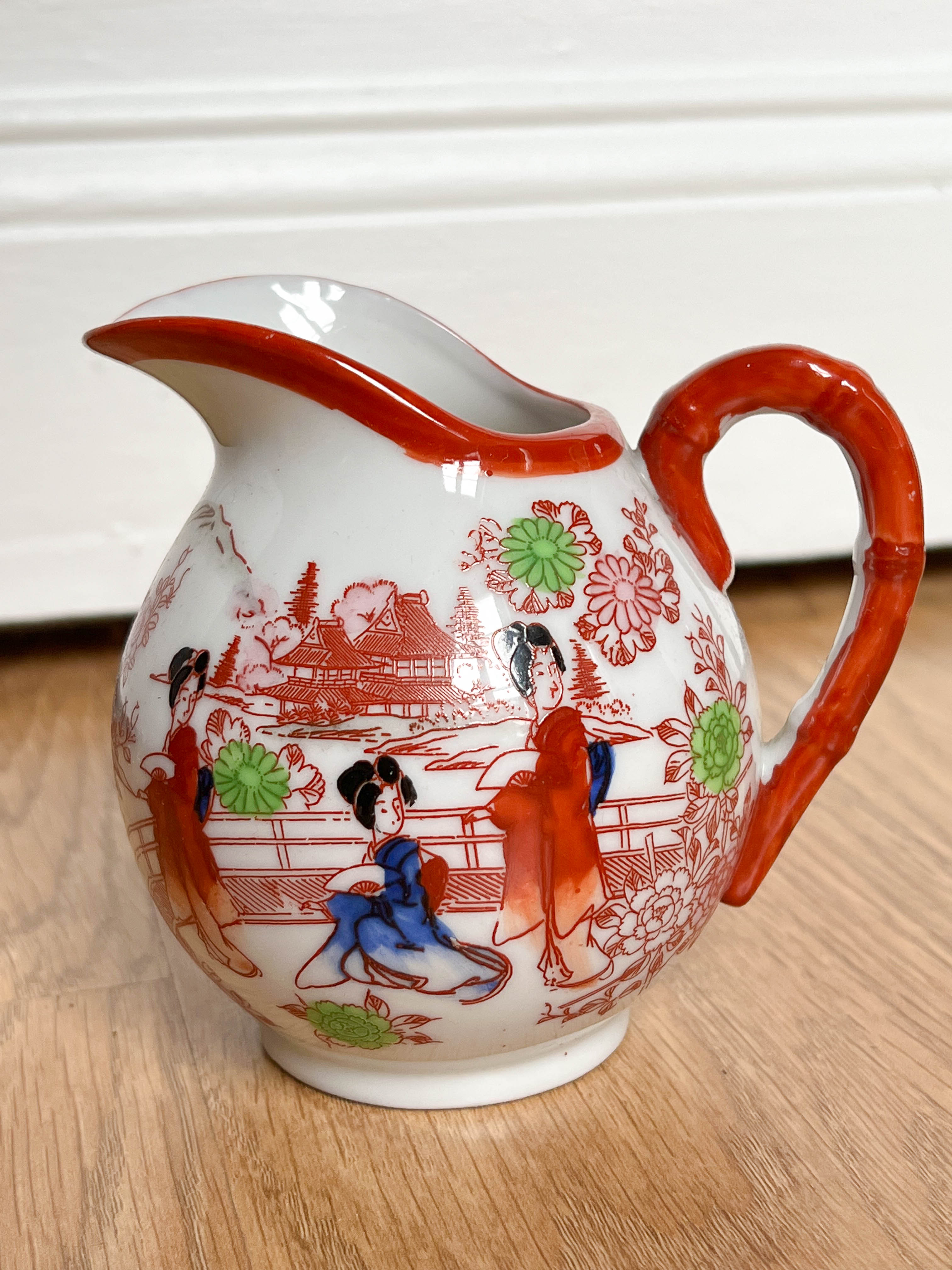 Japanese water decanter