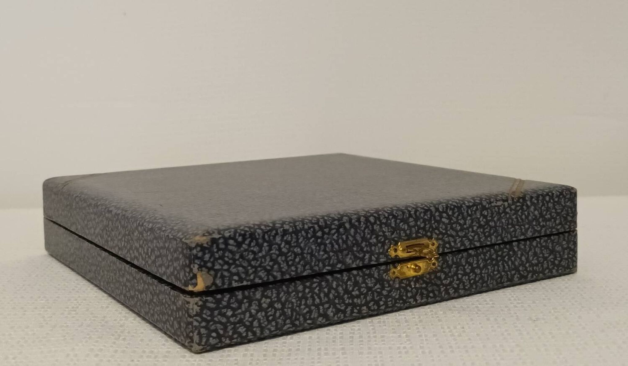 Coffret de 12 porte-couteaux Art déco