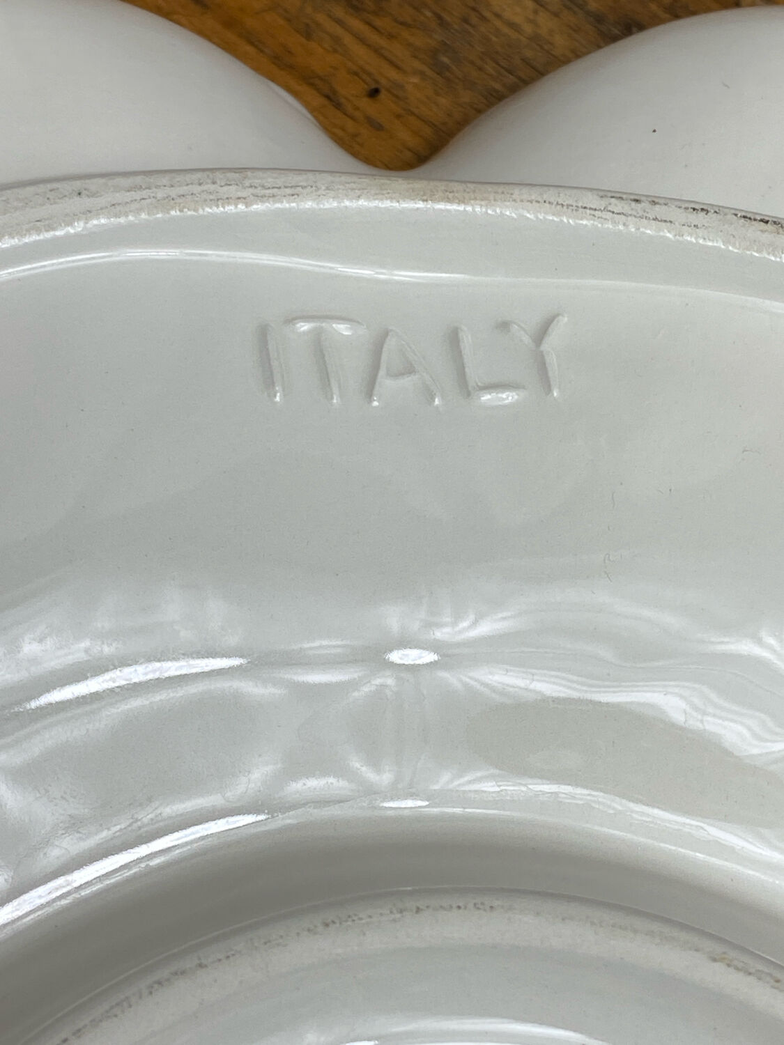 Compartmented tray in Italian ceramic