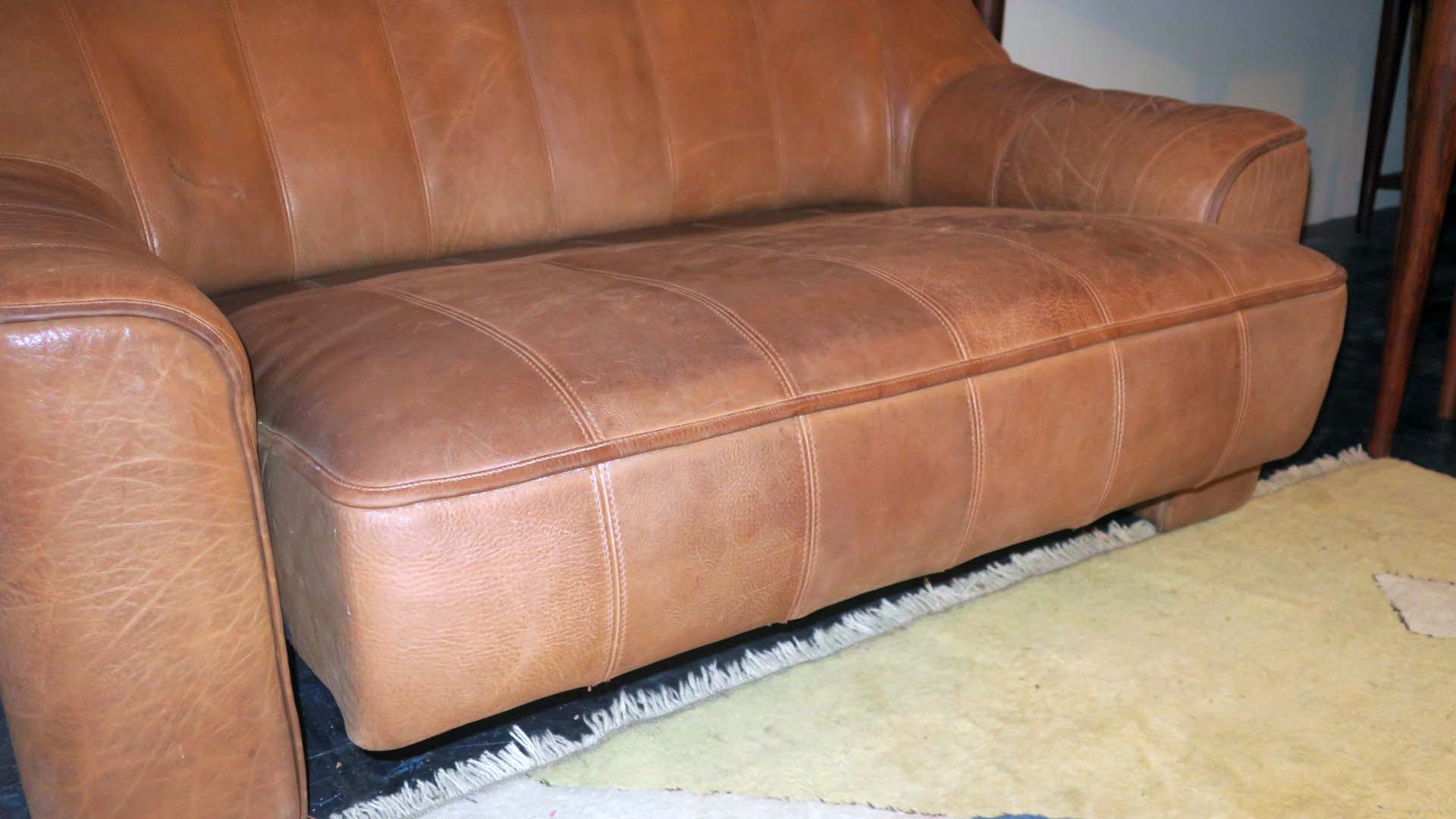 De Sede Model DS 44 Buffalo Leather Sofa, 1970s