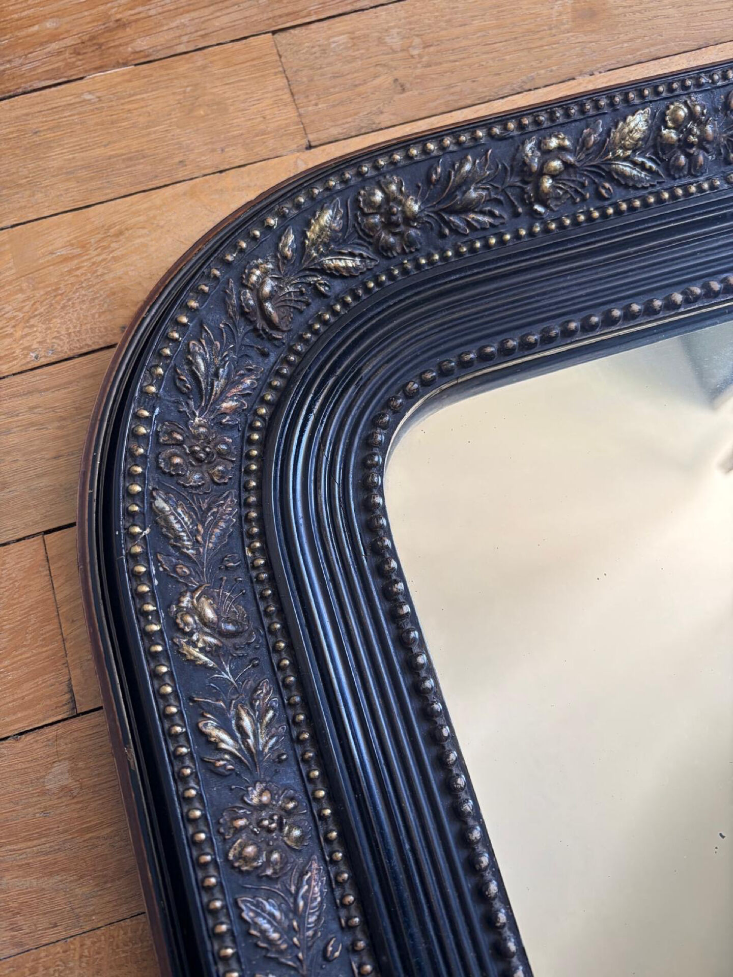 Miroir Louis Philippe noir et doré