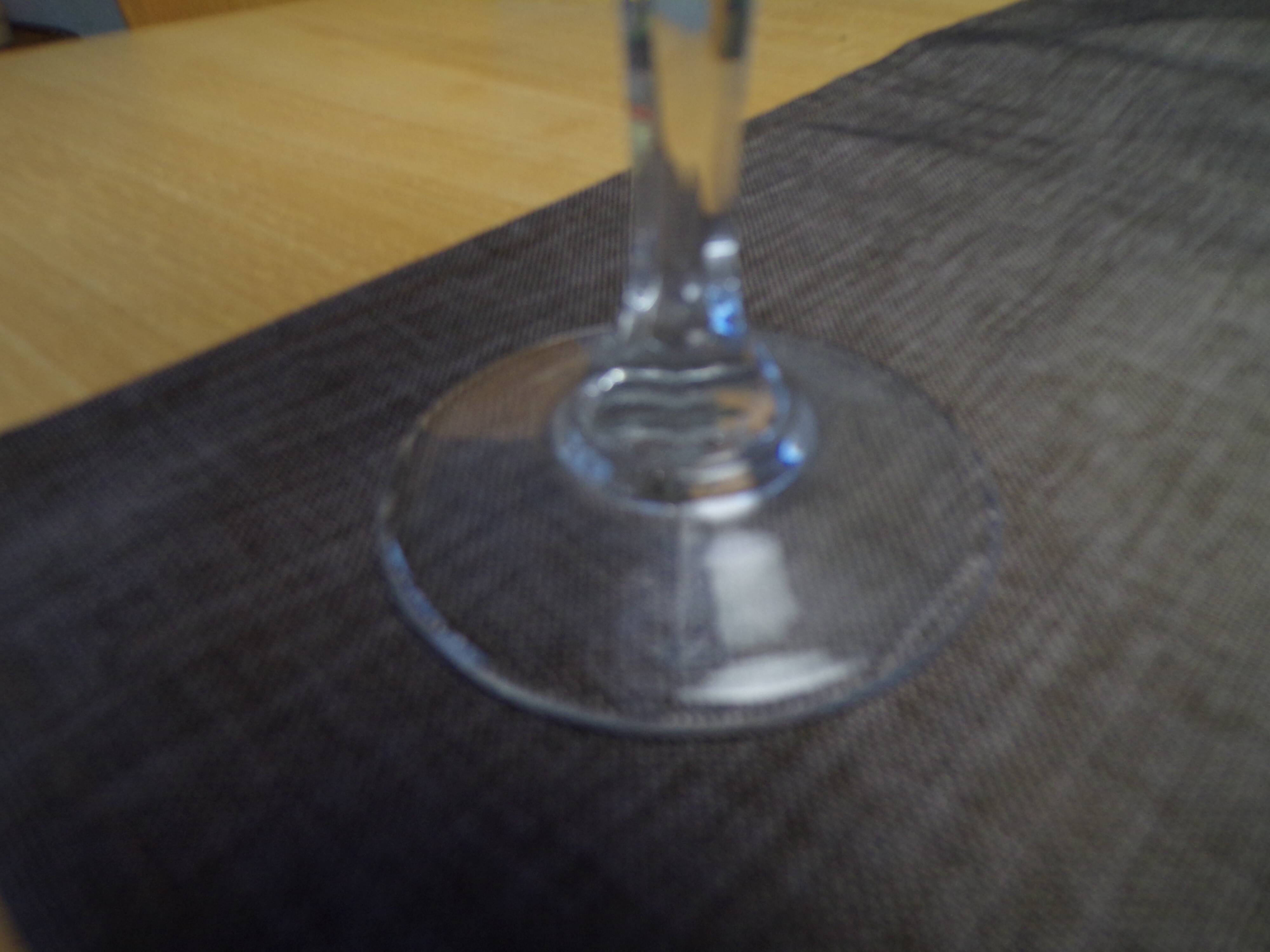 Six crystal champagne flutes signed Cristalleries de Lorraine, Charlotte model