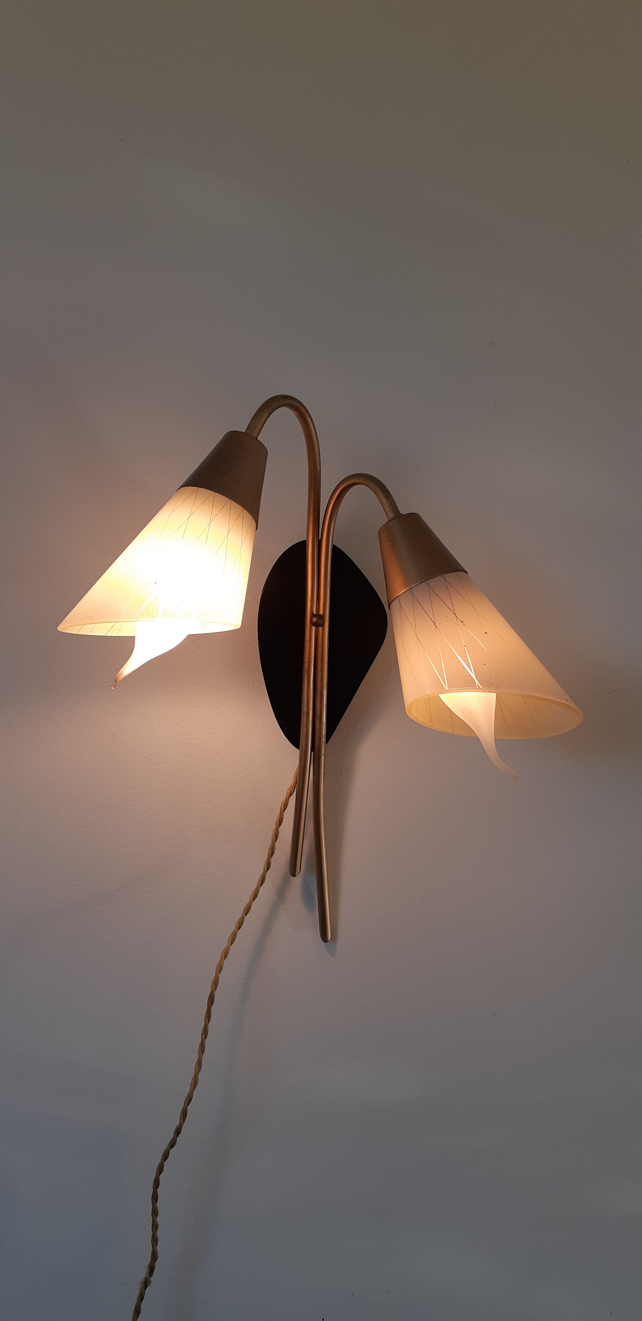 Golden vintage wall light years 50