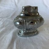 Silver metal table lighter